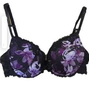 NWT Chantelle Bra 32A Push-up Underwire Black Lace